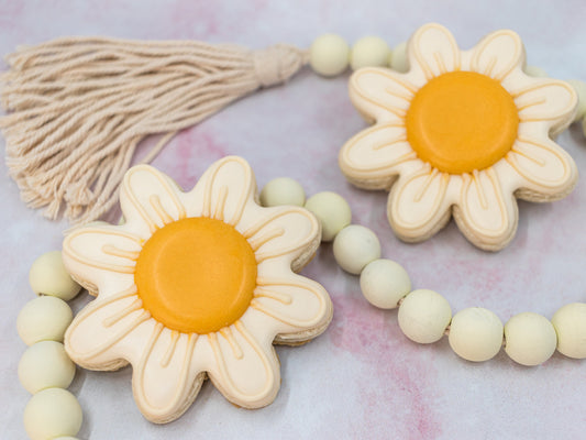 Retro Daisy Cookie Cutter, Flower Power Cookie, 90's Cookie